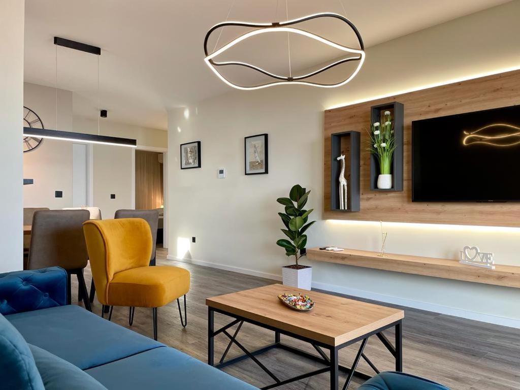 Apartment Linda With Panoramic Sea View Makarska Eksteriør billede