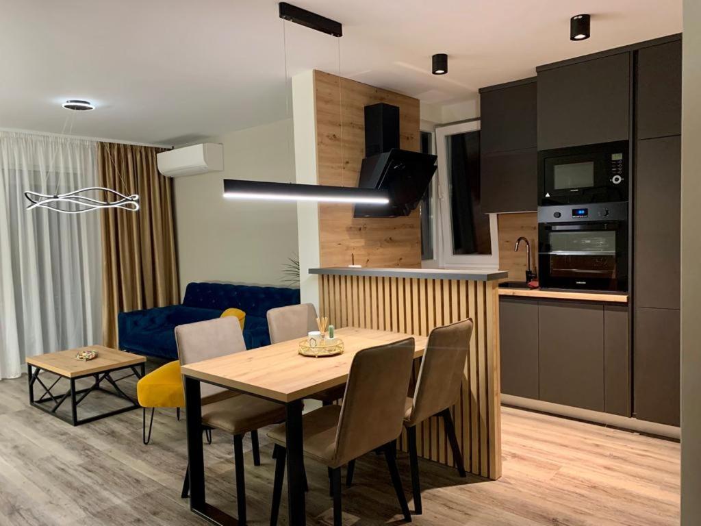 Apartment Linda With Panoramic Sea View Makarska Eksteriør billede